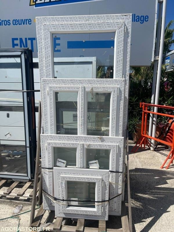 Fenêtres et portes fenêtres AMGO A70 ELEGANCE - Outil/ Équipement: photos 1 Fenêtres et portes fenêtres AMGO A70 ELEGANCE - Outil/ Équipement: photos 1