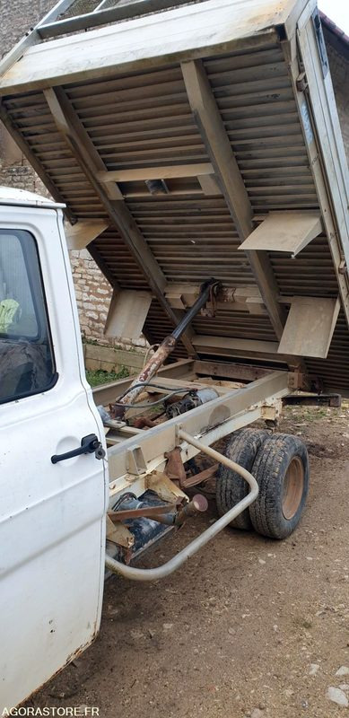 Ford mk2 Benne hydraulique en alu - Utilitaire benne: photos 2 Ford mk2 Benne hydraulique en alu - Utilitaire benne: photos 2