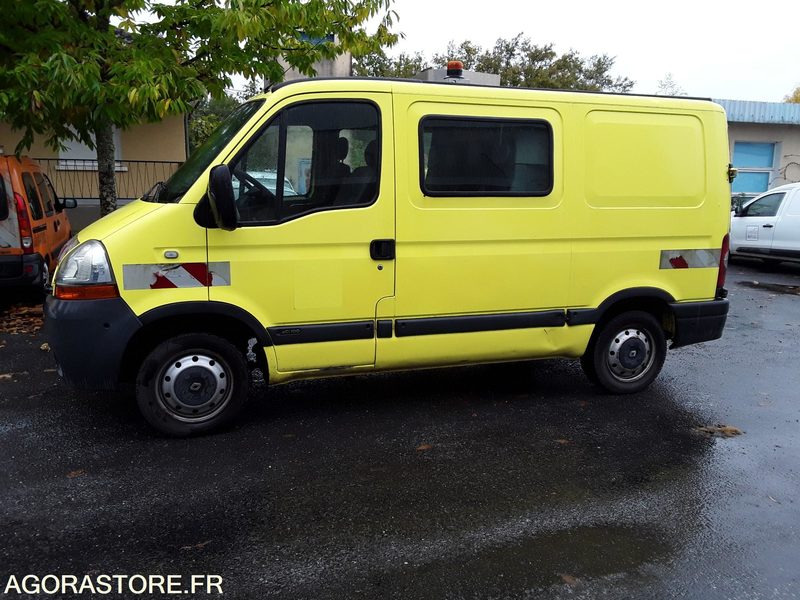 Fourgon Master double cabine D1132 - Fourgon utilitaire: photos 1 Fourgon Master double cabine D1132 - Fourgon utilitaire: photos 1