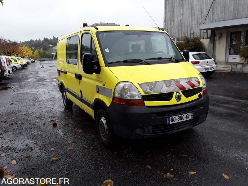 Fourgon Master double cabine D1132 - Fourgon utilitaire: photos 2 Fourgon Master double cabine D1132 - Fourgon utilitaire: photos 2