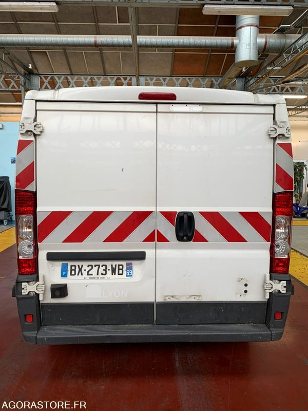 G FOURGON DUCATO BX-273-WB - Fourgon utilitaire: photos 4 G FOURGON DUCATO BX-273-WB - Fourgon utilitaire: photos 4