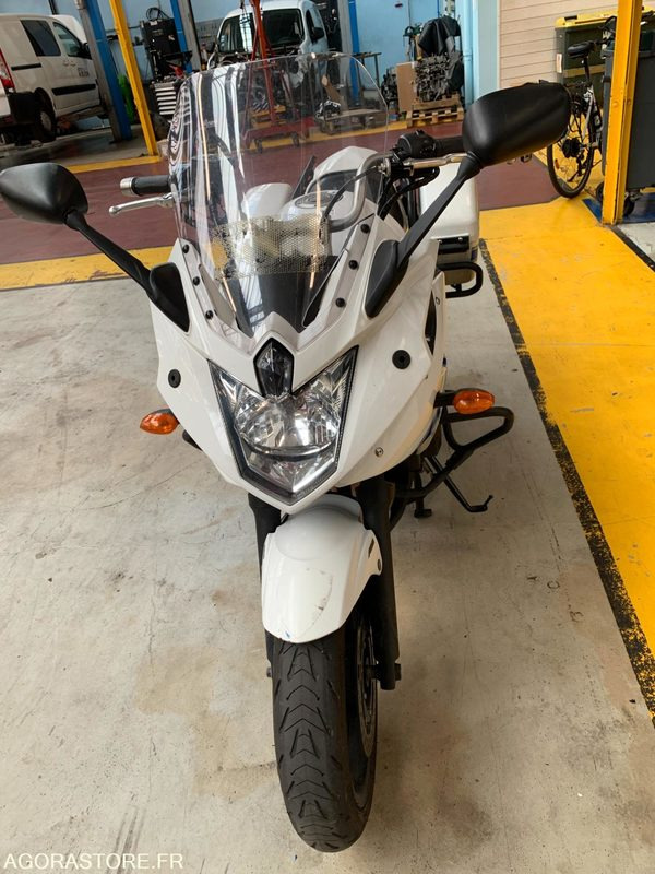 G MOTO XJ6 DQ-604-DY - Motocyclette: photos 5 G MOTO XJ6 DQ-604-DY - Motocyclette: photos 5