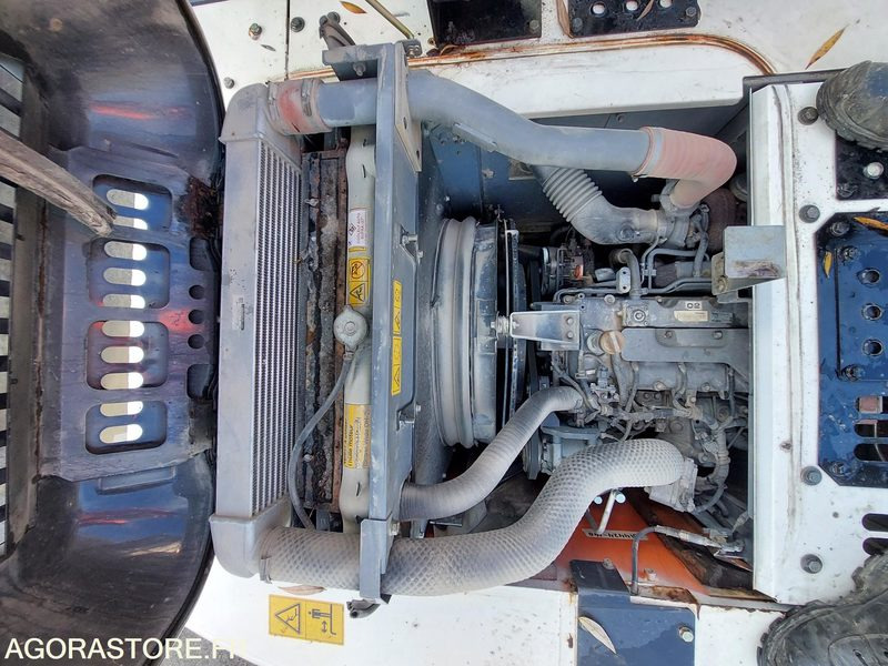 HITACHI 140 - Pelle: photos 3 HITACHI 140 - Pelle: photos 3