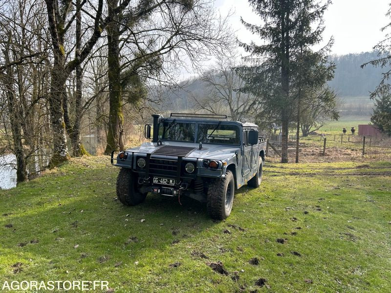 HUMMER H1 - 1990 - 67500kms - Voiture: photos 3 HUMMER H1 - 1990 - 67500kms - Voiture: photos 3