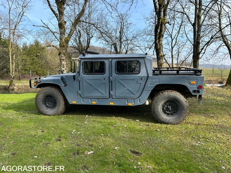 HUMMER H1 - 1990 - 67500kms - Voiture: photos 1 HUMMER H1 - 1990 - 67500kms - Voiture: photos 1