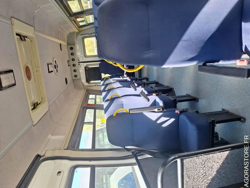 IVECO BUS DAILY N°102095 - Minibus, Transport de personnes: photos 5 IVECO BUS DAILY N°102095 - Minibus, Transport de personnes: photos 5