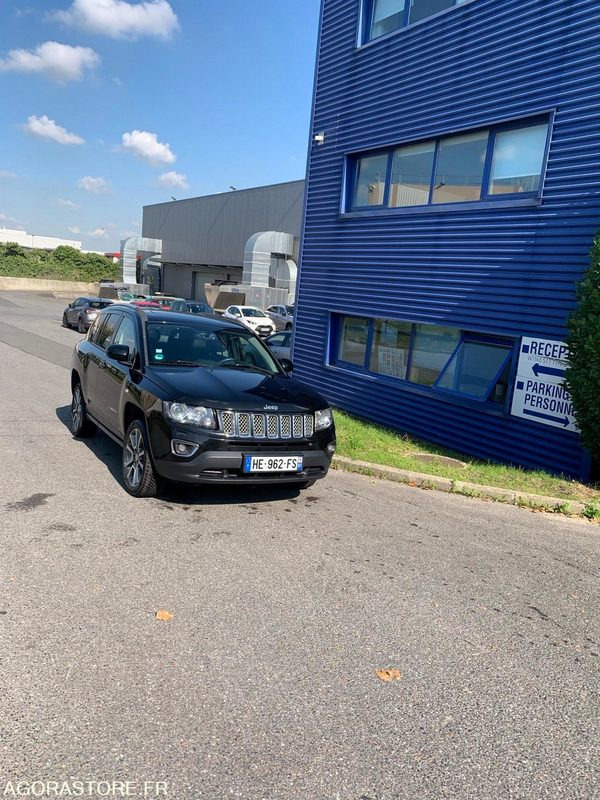 JEEP COMPASS LIMITED 2014 102852KM - SUV: photos 5 JEEP COMPASS LIMITED 2014 102852KM - SUV: photos 5