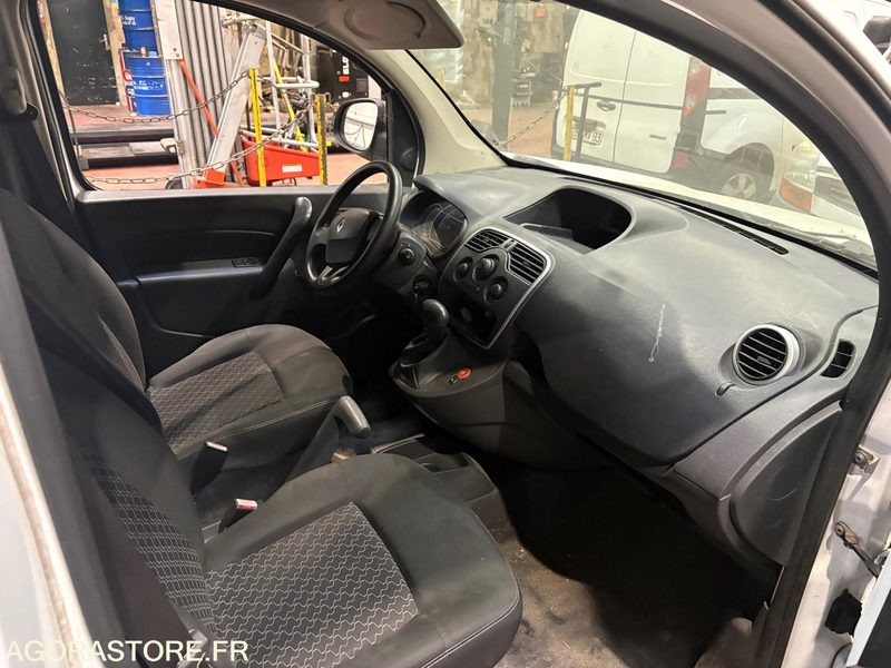 KANGOO ELECTRIQUE - 59000kms - Fourgonnette, Utilitaire électrique: photos 3 KANGOO ELECTRIQUE - 59000kms - Fourgonnette, Utilitaire électrique: photos 3