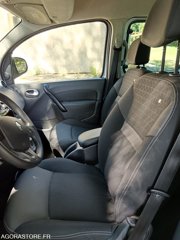 Kangoo 1.5 DCI - Voiture: photos 4 Kangoo 1.5 DCI - Voiture: photos 4