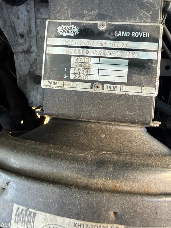 Land Rover Defender BW-587-VJ Mini Combiné Export Exclusivement - Pick-up: photos 3 Land Rover Defender BW-587-VJ Mini Combiné Export Exclusivement - Pick-up: photos 3