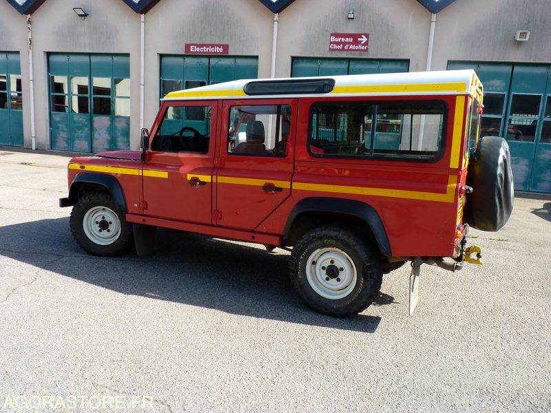 Land Rover Defender Long - SUV: photos 4 Land Rover Defender Long - SUV: photos 4
