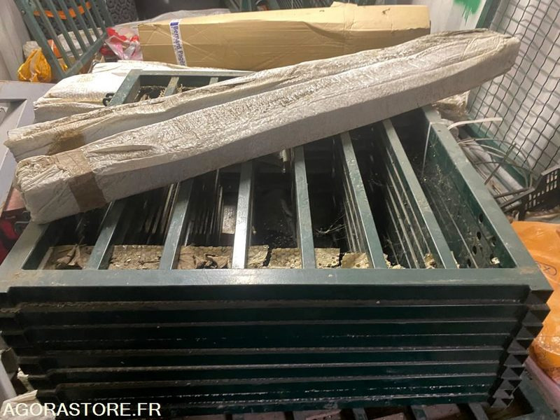 Lot de 10 portillons ACIER 100x100 Jamais mis en place - Matériel de jardinage: photos 4 Lot de 10 portillons ACIER 100x100 Jamais mis en place - Matériel de jardinage: photos 4