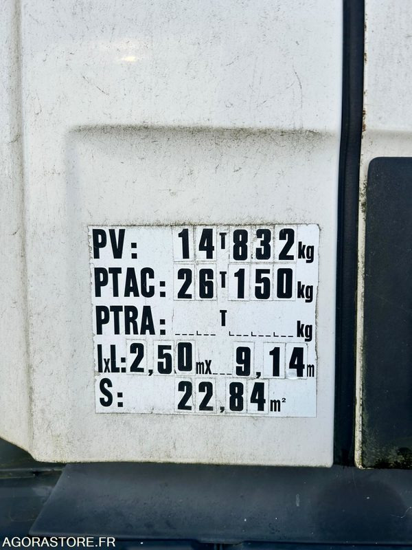 Lot de camions BOM - Benne à ordures ménagères: photos 2 Lot de camions BOM - Benne à ordures ménagères: photos 2