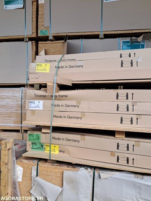 Lot de menuiseries LEBODOORS - Outil/ Équipement: photos 2 Lot de menuiseries LEBODOORS - Outil/ Équipement: photos 2