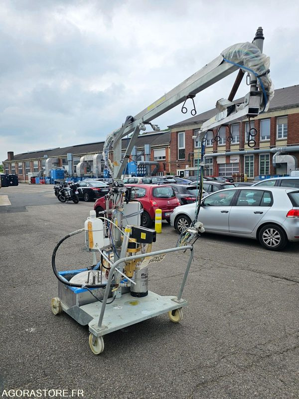 MACHINE A COMPOSITE PATRIOT MATRA L 48 - 230803 - Matériel de chantier: photos 2 MACHINE A COMPOSITE PATRIOT MATRA L 48 - 230803 - Matériel de chantier: photos 2