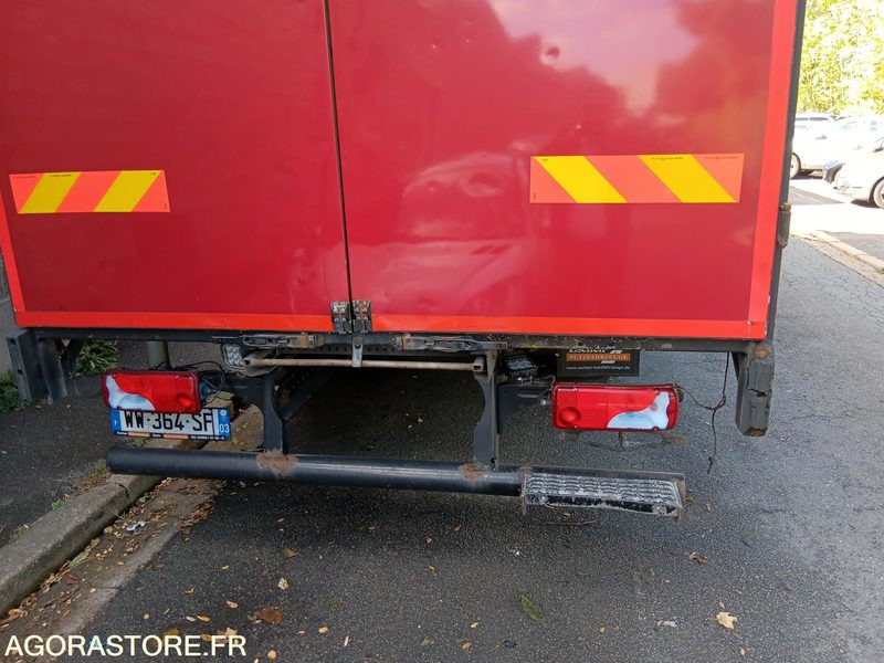 MAN TGL 7.150 ANNEE 2011- 7.5T - Camion fourgon: photos 4 MAN TGL 7.150 ANNEE 2011- 7.5T - Camion fourgon: photos 4