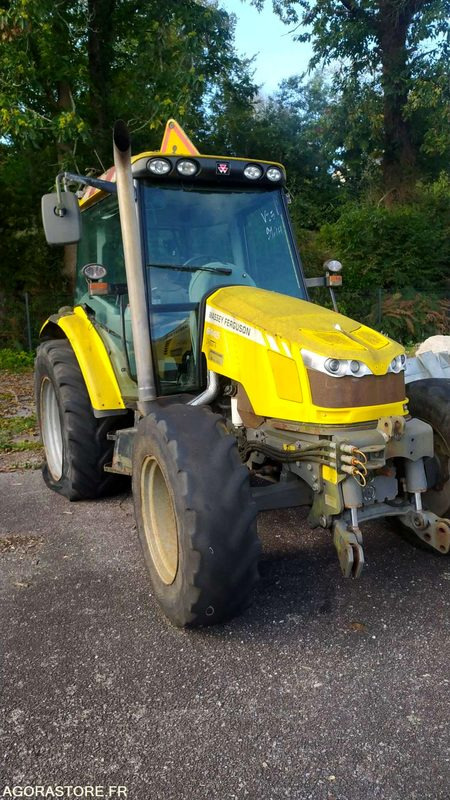 MASSEY FERGUSSON - 2013 - 9161kms - Tracteur agricole: photos 5 MASSEY FERGUSSON - 2013 - 9161kms - Tracteur agricole: photos 5