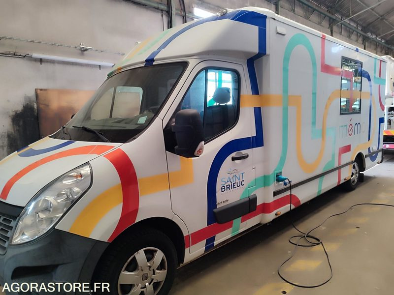 MEMOBUS RENAULT MASTER - Fourgon utilitaire: photos 2 MEMOBUS RENAULT MASTER - Fourgon utilitaire: photos 2