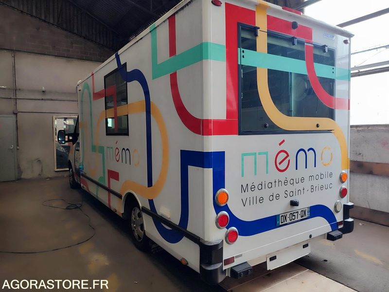 MEMOBUS RENAULT MASTER - Fourgon utilitaire: photos 4 MEMOBUS RENAULT MASTER - Fourgon utilitaire: photos 4
