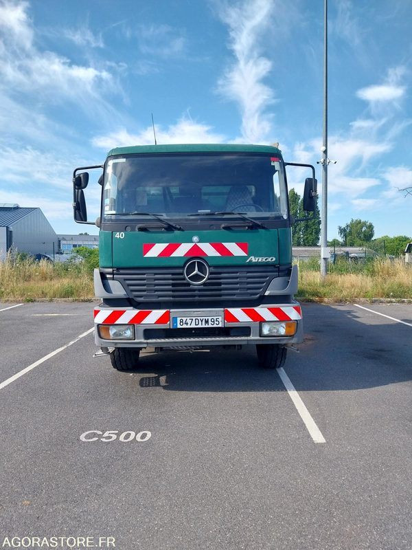 MERCEDES Atego 1828 HUWER 2005 378491KM ROULANT EXPORT UNIQUEMENT - Camion hydrocureur: photos 1 MERCEDES Atego 1828 HUWER 2005 378491KM ROULANT EXPORT UNIQUEMENT - Camion hydrocureur: photos 1