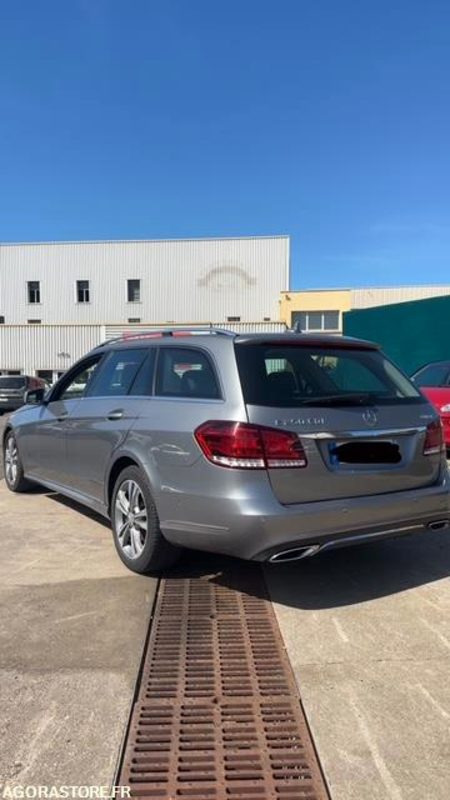 MERCEDES E250 CDI 4MATIC - Voiture break: photos 2 MERCEDES E250 CDI 4MATIC - Voiture break: photos 2