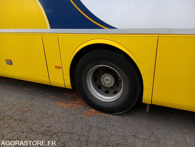 MERCEDES INTOURO N°093084 - Bus scolaire: photos 3 MERCEDES INTOURO N°093084 - Bus scolaire: photos 3