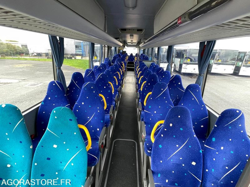 MERCEDES INTOURO N°093263 - Bus scolaire: photos 4 MERCEDES INTOURO N°093263 - Bus scolaire: photos 4