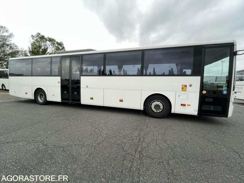 MERCEDES INTOURO N°093308 - Bus scolaire: photos 2 MERCEDES INTOURO N°093308 - Bus scolaire: photos 2