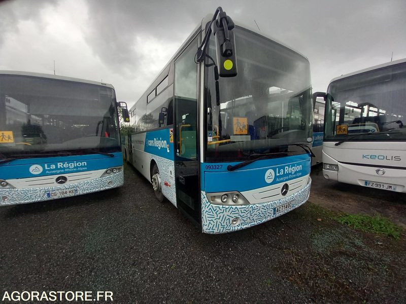 MERCEDES INTOURO N°093327 - Bus scolaire: photos 1 MERCEDES INTOURO N°093327 - Bus scolaire: photos 1