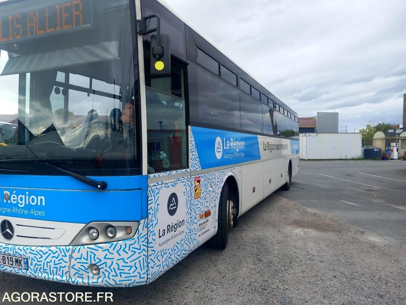 MERCEDES INTOURO N°093363 - Bus scolaire: photos 2 MERCEDES INTOURO N°093363 - Bus scolaire: photos 2