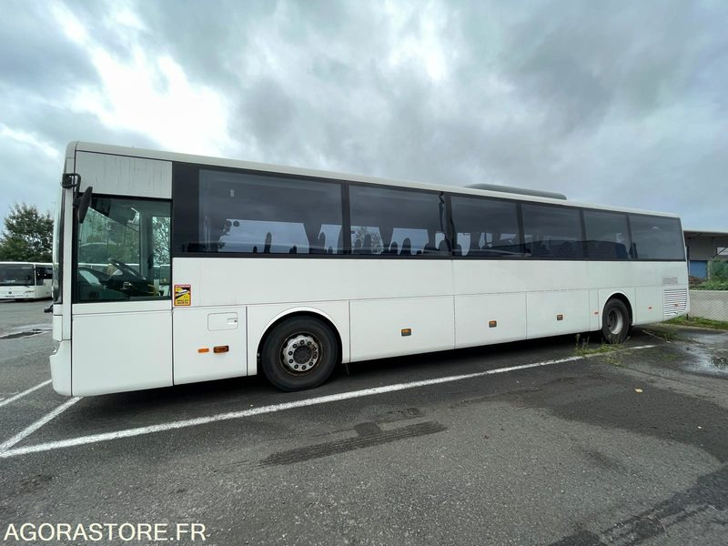 MERCEDES INTOURO N°093430 - Bus scolaire: photos 4 MERCEDES INTOURO N°093430 - Bus scolaire: photos 4