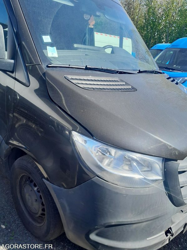 MERCEDES SPRINTER - 2020 - 137292 Kms - Fourgon utilitaire: photos 2 MERCEDES SPRINTER - 2020 - 137292 Kms - Fourgon utilitaire: photos 2