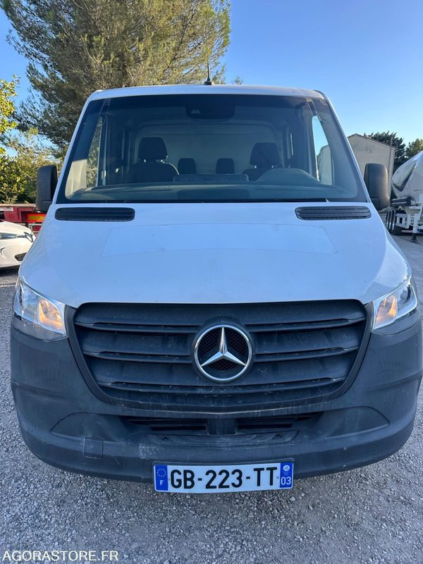 MERCEDES SPRINTER BENNE DOUBLE CABINE 514 CDI 2021 53000 KMS - Utilitaire benne: photos 3 MERCEDES SPRINTER BENNE DOUBLE CABINE 514 CDI 2021 53000 KMS - Utilitaire benne: photos 3