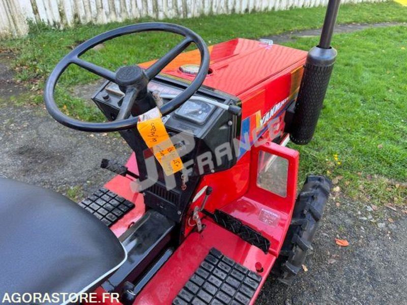 MICROTRACTEUR YANMAR 16CV 3 CYLINDRES DIESEL D'OCCASION 4 RM PDF 3 PTS COMPLET - Tracteur agricole: photos 2 MICROTRACTEUR YANMAR 16CV 3 CYLINDRES DIESEL D'OCCASION 4 RM PDF 3 PTS COMPLET - Tracteur agricole: photos 2