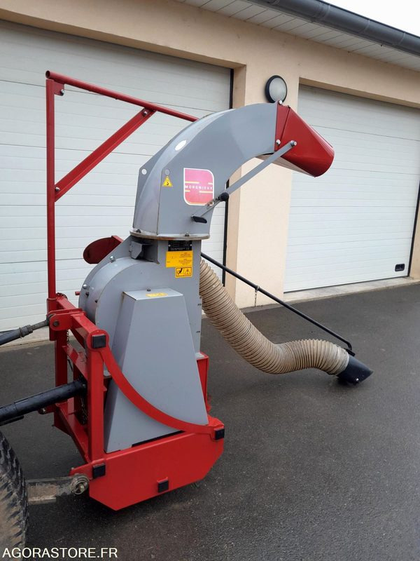 Aspirateur de feuilles - Machine agricole: photos 2 Aspirateur de feuilles - Machine agricole: photos 2