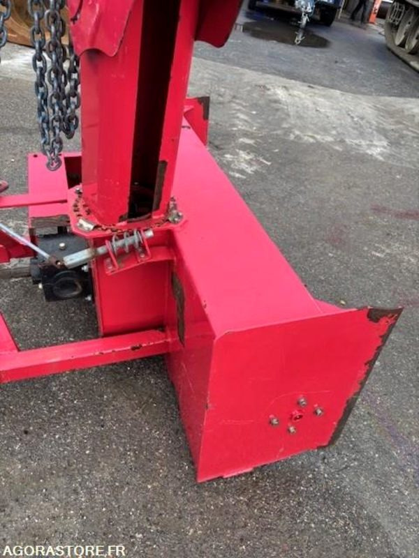 FRAISE A NEIGE 3 POINTS 1400 MM - Machine agricole: photos 2 FRAISE A NEIGE 3 POINTS 1400 MM - Machine agricole: photos 2