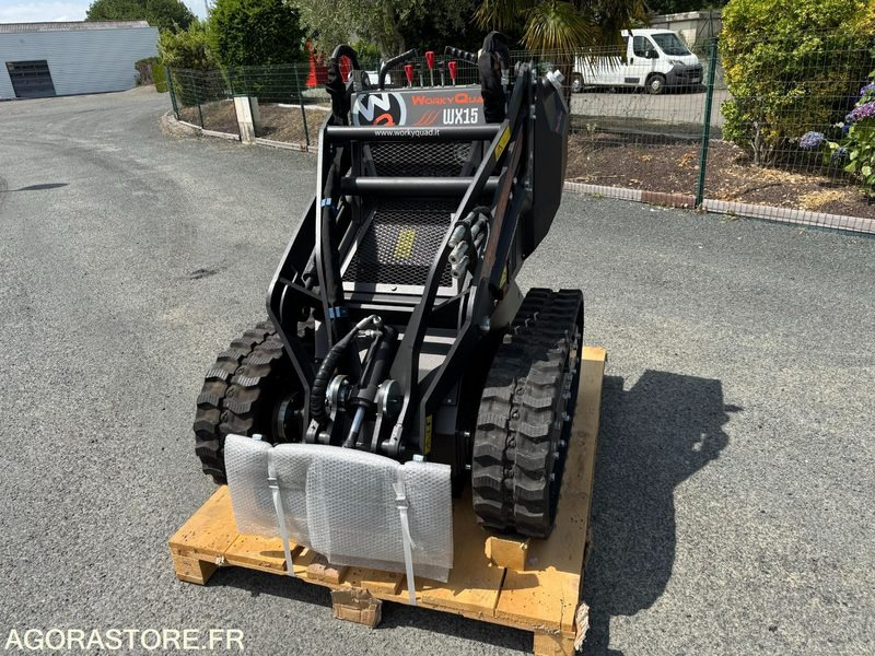 Mini chargeuse à chenilles worky quad WX15D - Machine agricole: photos 2 Mini chargeuse à chenilles worky quad WX15D - Machine agricole: photos 2
