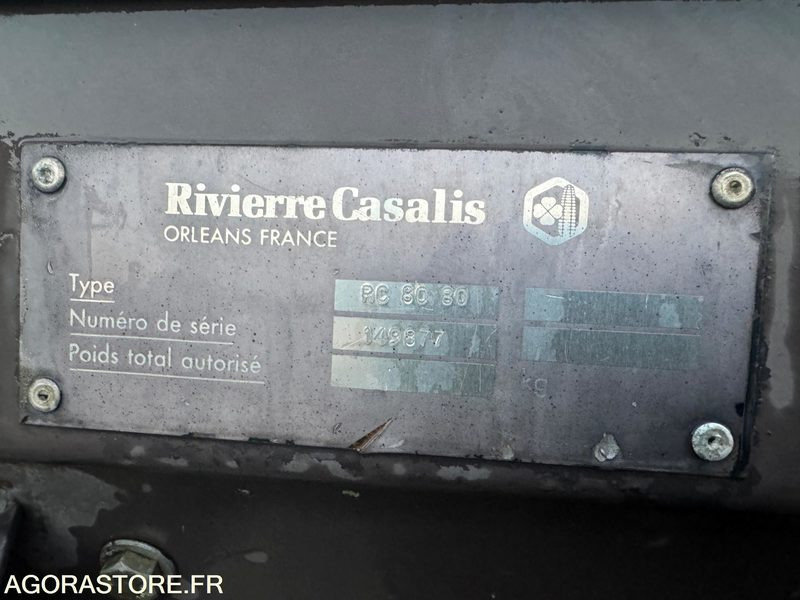 PRESSE RIVIERE CASALIS RC 8080 - 1990 - Machine agricole: photos 4 PRESSE RIVIERE CASALIS RC 8080 - 1990 - Machine agricole: photos 4