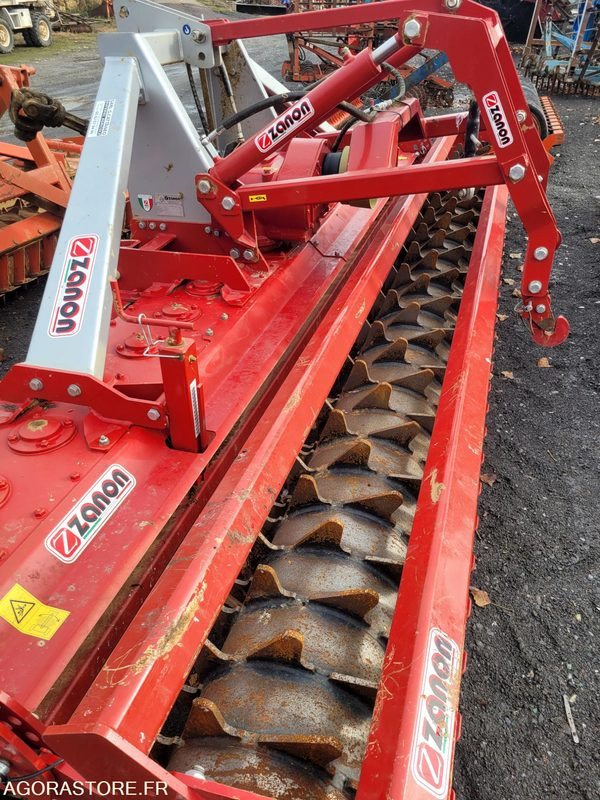 Herse rotative - Machine agricole: photos 4 Herse rotative - Machine agricole: photos 4