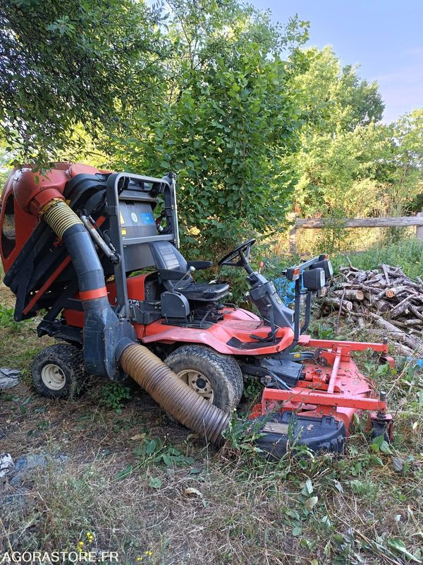Kubota F 3560 avec bac de rammassage GCD 660F - 2668heures - Machine agricole: photos 1 Kubota F 3560 avec bac de rammassage GCD 660F - 2668heures - Machine agricole: photos 1