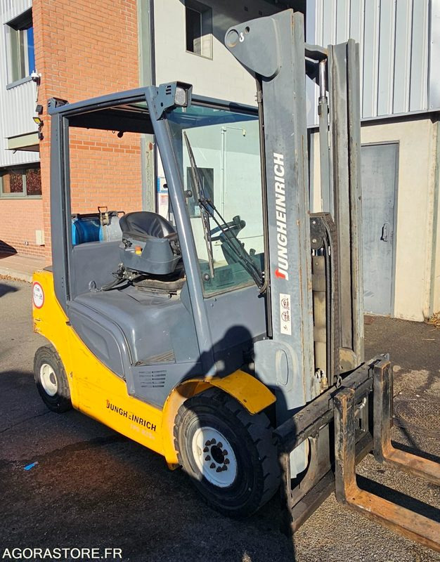 Chariot élévateur Jungheinrich 2.5T - Matériel de manutention: photos 2 Chariot élévateur Jungheinrich 2.5T - Matériel de manutention: photos 2