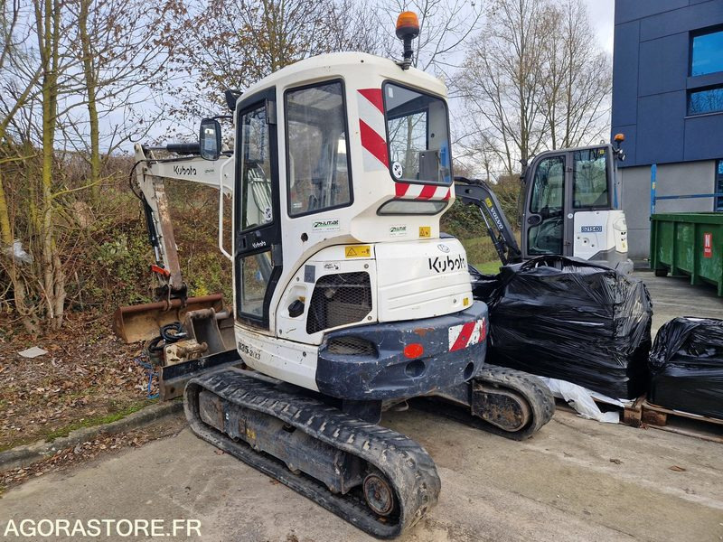 Mini pelle Kubota U35 - 2012 - 5202 - Pelle: photos 4 Mini pelle Kubota U35 - 2012 - 5202 - Pelle: photos 4