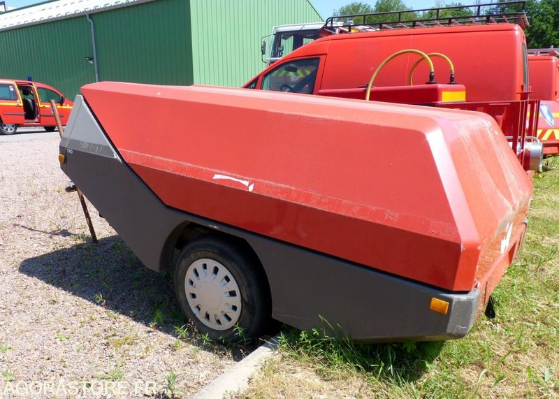 Motopompe CAMIVA - Pompe à eau: photos 1 Motopompe CAMIVA - Pompe à eau: photos 1