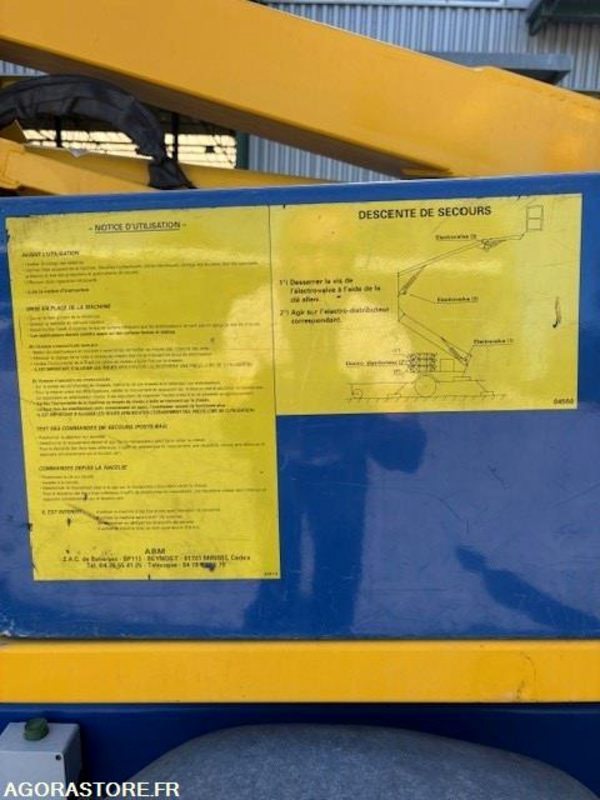 NACELLE ELEVATRICE COMPACTE pour 2 personnes max en leasing occasion NACELLE ELEVATRICE COMPACTE pour 2 personnes max: photos 8