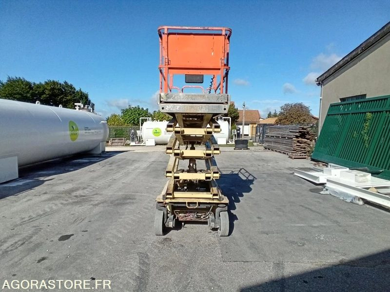 Nacelle ciseaux Electrique JLG 2646ES - Nacelle: photos 4 Nacelle ciseaux Electrique JLG 2646ES - Nacelle: photos 4