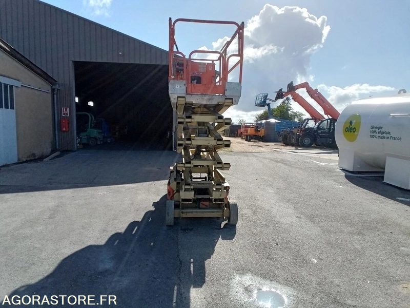 Nacelle ciseaux Electrique JLG 2646ES - Nacelle: photos 3 Nacelle ciseaux Electrique JLG 2646ES - Nacelle: photos 3