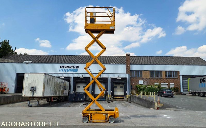 Nacelle electrique à ciseaux 7 m GENIE GS1930 - Nacelle: photos 1 Nacelle electrique à ciseaux 7 m GENIE GS1930 - Nacelle: photos 1