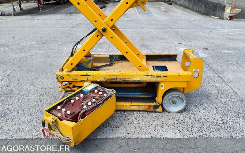 Nacelle electrique à ciseaux 7 m GENIE GS1930 - Nacelle: photos 4 Nacelle electrique à ciseaux 7 m GENIE GS1930 - Nacelle: photos 4