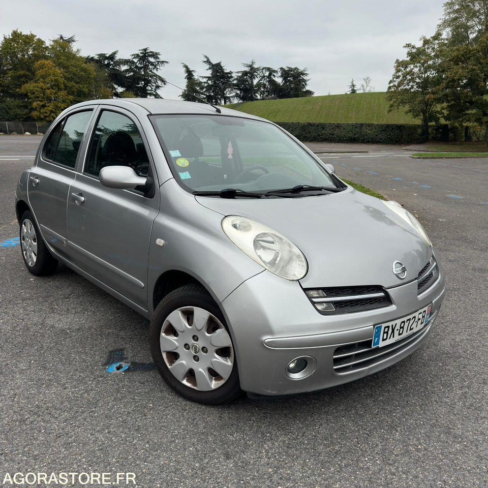 Nissan micra 1.2i - Voiture: photos 1 Nissan micra 1.2i - Voiture: photos 1