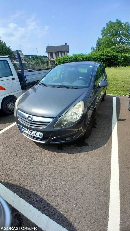 Opel Corsa - Voiture: photos 1 Opel Corsa - Voiture: photos 1